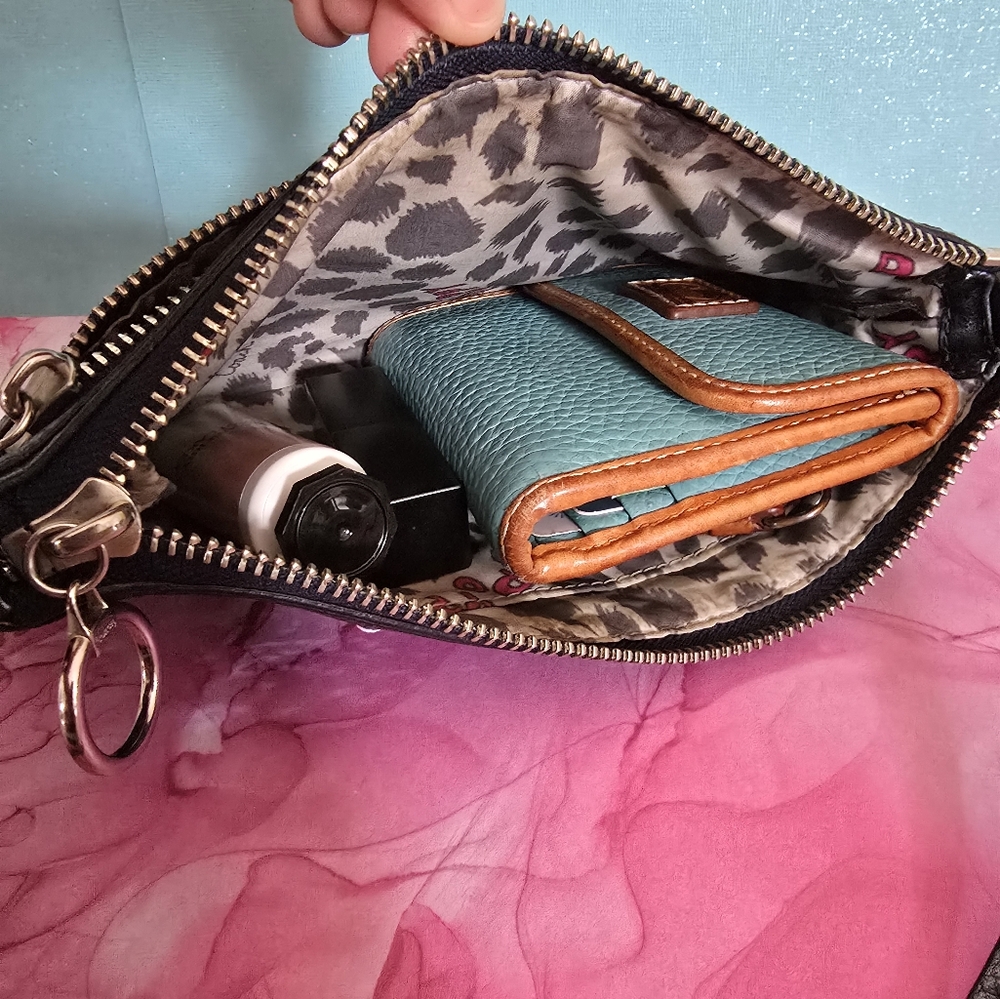 Coach Bag - Poppy By Coach - Blue Sequin Wristlet - Picture 4 of 6